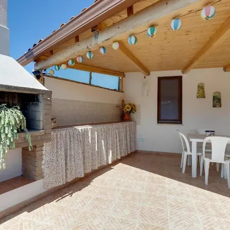 La Casa Delle Zie - *